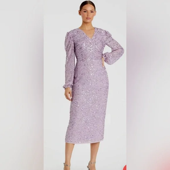 NWT Mac Duggal Size 8 Linear Sequin Long Sleeve Evening Dress - Picture 1 of 12